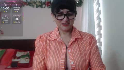 Snapshot of isabeel_sofia01 chatting on October 16, 2025, 1:56 pm Isabeel Sofia online show from October 16, 2025, 1:56 pm