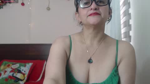 Snapshot of isabeel_sofia01 chatting on October 31, 2025, 5:03 pm Isabeel Sofia online show from October 31, 2025, 5:03 pm