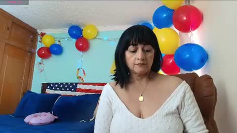 Snapshot of isabeel_sofia01 chatting on June 20, 2026, 7:27 pm Isabeel Sofia online show from June 20, 2026, 7:27 pm