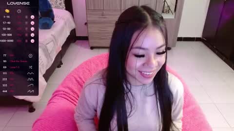 Snapshot of isabeella_24 chatting on March 2, 2025, 7:56 pm Isabella online show from March 2, 2025, 7:56 pm