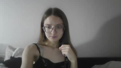 Snapshot of isabel_loveee chatting on February 3, 2026, 5:40 pm isabel_loveee online show from February 3, 2026, 5:40 pm