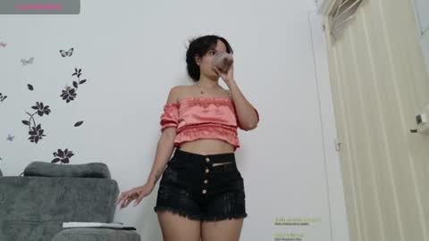 Snapshot of isabela_cuteass chatting on June 15, 2026, 5:26 pm isabela online show from June 15, 2026, 5:26 pm