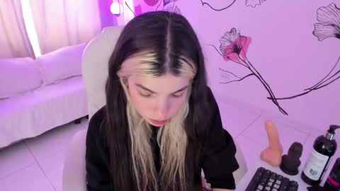 Snapshot of isabela_fiorelli chatting on October 30, 2025, 7:58 pm isabela_fiorelli online show from October 30, 2025, 7:58 pm