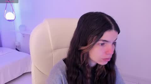 Snapshot of isabela_fiorelli chatting on July 4, 2026, 1:39 pm isabela_fiorelli online show from July 4, 2026, 1:39 pm