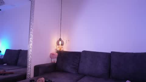 Isabela online show from May 8, 2026, 11:48 am