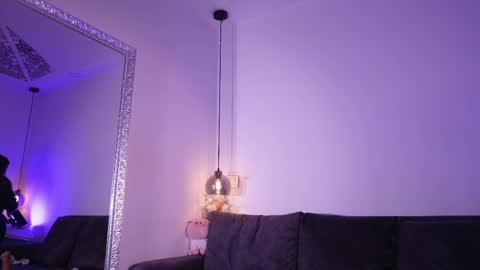 Isabela online show from May 9, 2026, 11:48 am