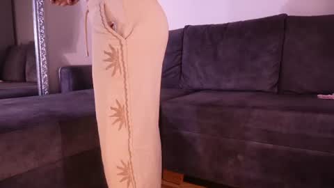 Isabela online show from June 29, 2026, 11:43 am