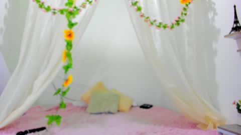 Snapshot of isabela_gonzalez_ chatting on December 30, 2024, 4:31 am ISA online show from December 30, 2024, 4:31 am