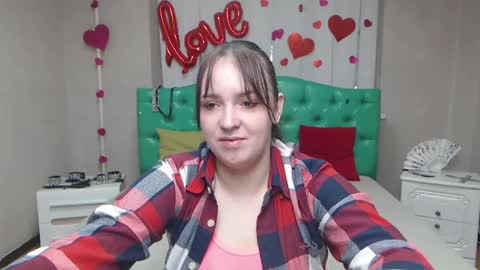 Snapshot of isabelblackberry chatting on April 1, 2026, 5:19 am IsabelBlackberry online show from April 1, 2026, 5:19 am