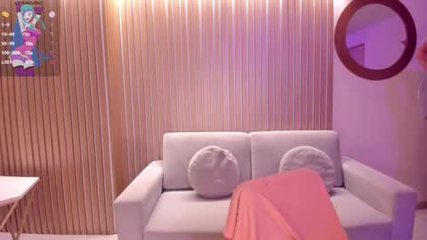 Snapshot of isabelbornner chatting on October 8, 2025, 7:11 pm Isabel Bornner online show from October 8, 2025, 7:11 pm
