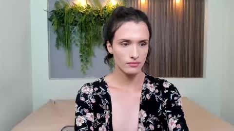 Snapshot of isabelfernandez chatting on September 21, 2025, 5:20 am IsabelFernandez online show from September 21, 2025, 5:20 am