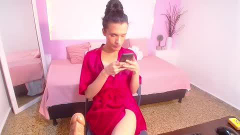 Snapshot of isabelfernandez chatting on October 25, 2025, 4:09 am IsabelFernandez online show from October 25, 2025, 4:09 am