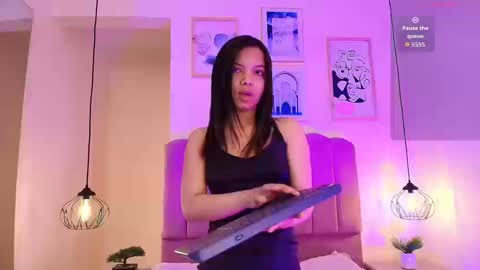 Snapshot of isabelgh_ chatting on September 19, 2025, 3:52 am isabelgh_ online show from September 19, 2025, 3:52 am