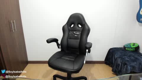 Snapshot of isabelhills chatting on November 20, 2025, 10:20 pm Isa online show from November 20, 2025, 10:20 pm