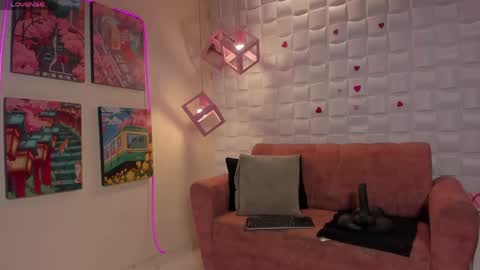 Snapshot of isabeljohnson chatting on April 30, 2026, 8:57 pm Isabel online show from April 30, 2026, 8:57 pm
