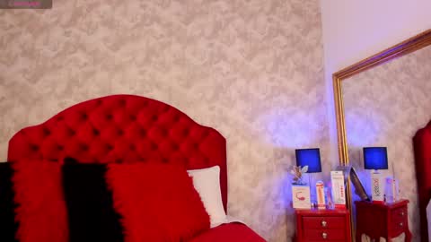 Isabell 13 online show from May 8, 2026, 3:39 pm