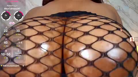 isabella__rose_ online show from June 21, 2026, 7:49 pm