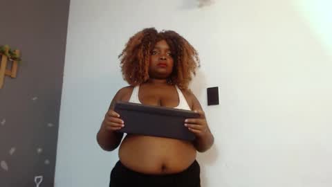 ISABELLA online show from October 15, 2025, 10:37 am