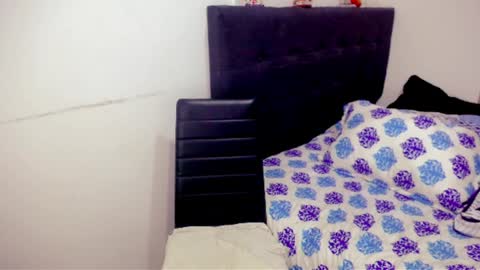 Snapshot of isabella_hotxxx chatting on December 5, 2024, 6:22 pm sandra   isabella hotxxx online show from December 5, 2024, 6:22 pm