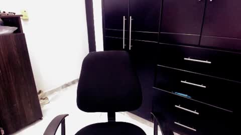 Snapshot of isabella_hotxxx chatting on March 5, 2025, 2:03 am sandra   isabella hotxxx online show from March 5, 2025, 2:03 am