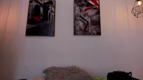 Snapshot of isabella_lopez_ chatting on March 7, 2025, 12:12 pm  Isabel Lopez online show from March 7, 2025, 12:12 pm