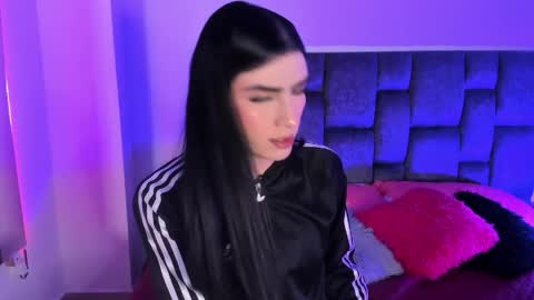 Snapshot of isabella_moon9 chatting on April 16, 2026, 12:06 pm Isabella Moon9 online show from April 16, 2026, 12:06 pm