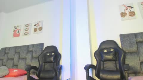 Snapshot of isabella_moon9 chatting on May 15, 2026, 11:17 am Isabella Moon9 online show from May 15, 2026, 11:17 am