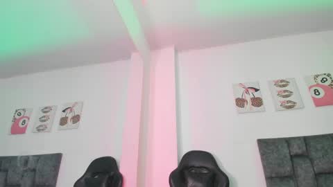 Snapshot of isabella_moon9 chatting on May 20, 2026, 11:27 am Isabella Moon9 online show from May 20, 2026, 11:27 am