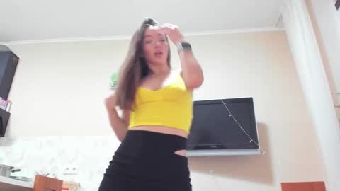 Isabella Noir online show from October 17, 2025, 4:09 pm