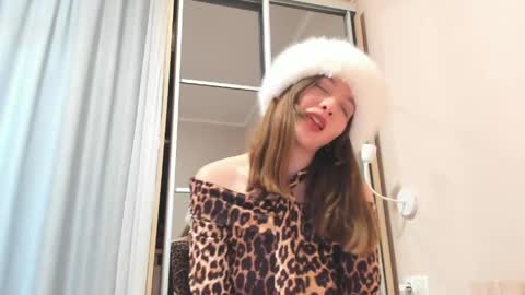 Snapshot of isabella_noir88 chatting on May 30, 2026, 4:04 pm Isabella Noir online show from May 30, 2026, 4:04 pm