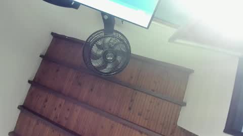 Snapshot of isabella_rosssi1 chatting on October 11, 2025, 4:22 am isabella_rosssi1 online show from October 11, 2025, 4:22 am