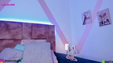 Isabella White online show from January 7, 2025, 9:03 pm