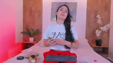 Snapshot of isabella_winkler chatting on April 1, 2026, 10:38 am isabella_winkler online show from April 1, 2026, 10:38 am