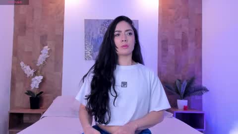Snapshot of isabella_winkler chatting on April 30, 2026, 12:22 pm isabella_winkler online show from April 30, 2026, 12:22 pm