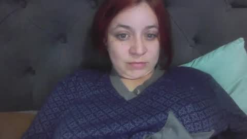 Snapshot of isabellaa_hills_ chatting on October 3, 2025, 2:03 pm isabellaa_hills_ online show from October 3, 2025, 2:03 pm