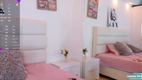 Isabella  online show from May 16, 2026, 12:48 pm