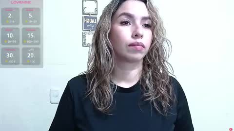 Snapshot of isabellaa_smith03 chatting on April 19, 2026, 5:29 am isabellaa_smith03 online show from April 19, 2026, 5:29 am