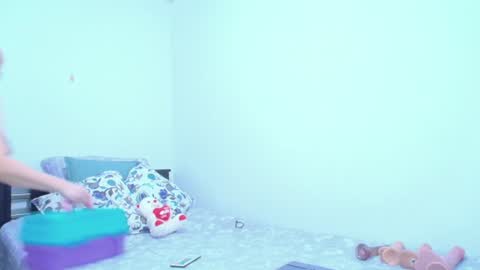 isabellaa_smith03 online show from June 20, 2026, 4:15 am