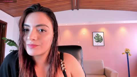 Snapshot of isabellaajoness chatting on January 27, 2025, 1:19 pm Isabella  Everyday From 0530 to 1430 Col Time online show from January 27, 2025, 1:19 pm