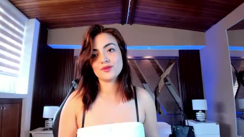 Snapshot of isabellaajoness chatting on February 23, 2025, 1:10 pm Isabella  Everyday From 0530 to 1430 Col Time online show from February 23, 2025, 1:10 pm