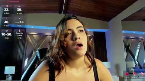 Snapshot of isabellaajoness chatting on October 20, 2025, 11:43 am Isabella  Everyday From 0530 to 1430 Col Time online show from October 20, 2025, 11:43 am