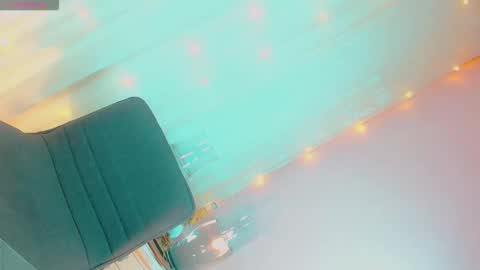 isabellagirs online show from January 12, 2026, 4:29 am