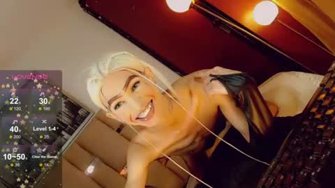 isabellagirs online show from August 2, 2026, 10:14 am