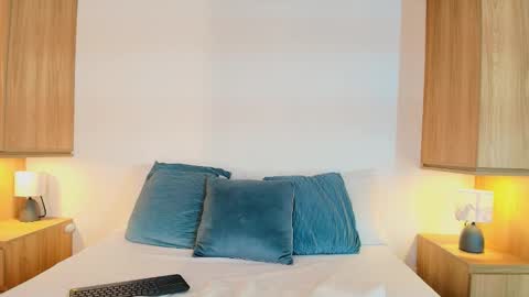 Snapshot of isabellaharley chatting on October 17, 2025, 1:46 pm Isabella online show from October 17, 2025, 1:46 pm