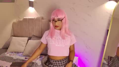 Snapshot of isabellaho1317 chatting on October 1, 2025, 2:50 am Isabella online show from October 1, 2025, 2:50 am