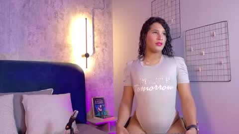 Snapshot of isabellaho1317 chatting on October 19, 2025, 7:58 pm Isabella online show from October 19, 2025, 7:58 pm