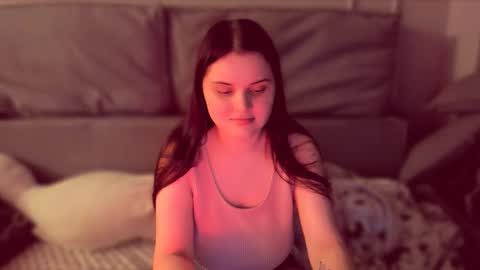 Isabella online show from October 1, 2025, 5:41 pm