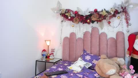  Martina  IG martissmith01 online show from December 4, 2024, 1:03 am