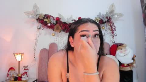  Martina  IG martissmith01 online show from December 5, 2024, 10:01 pm