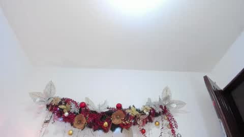  Martina  IG martissmith01 online show from December 6, 2024, 4:14 am